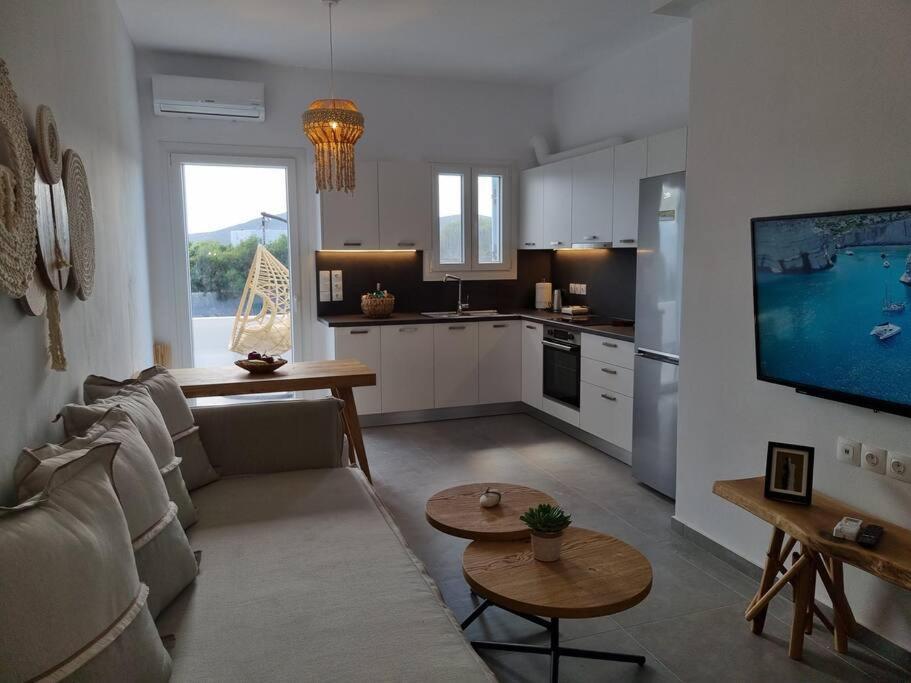 אדאמאס Kryni Deluxe Houses מראה חיצוני תמונה