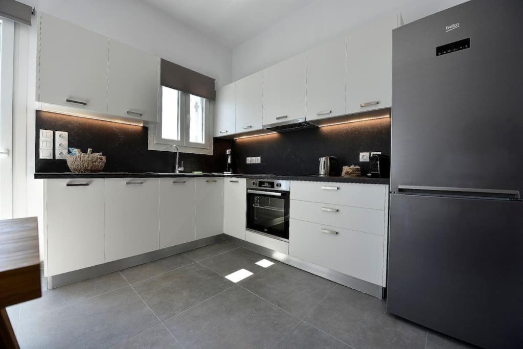 אדאמאס Kryni Deluxe Houses מראה חיצוני תמונה