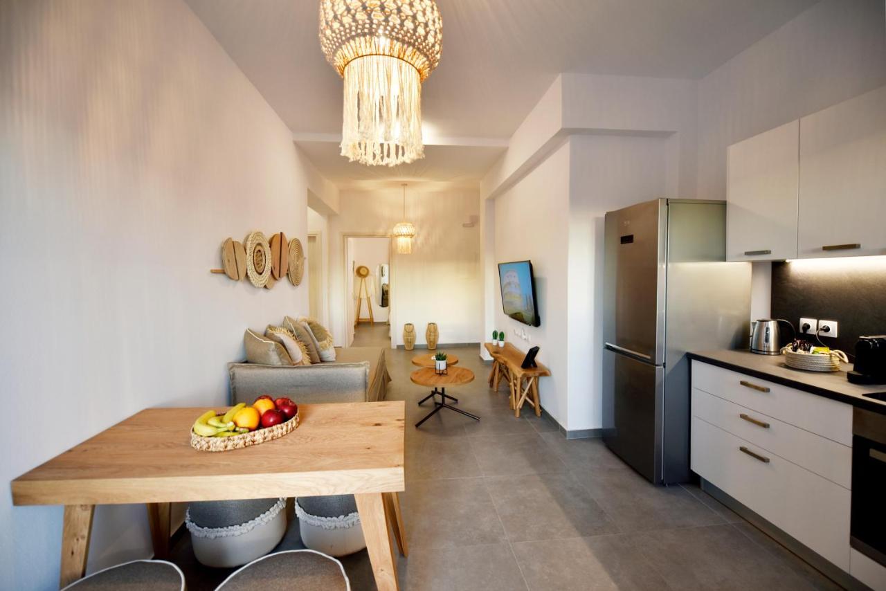 אדאמאס Kryni Deluxe Houses מראה חיצוני תמונה