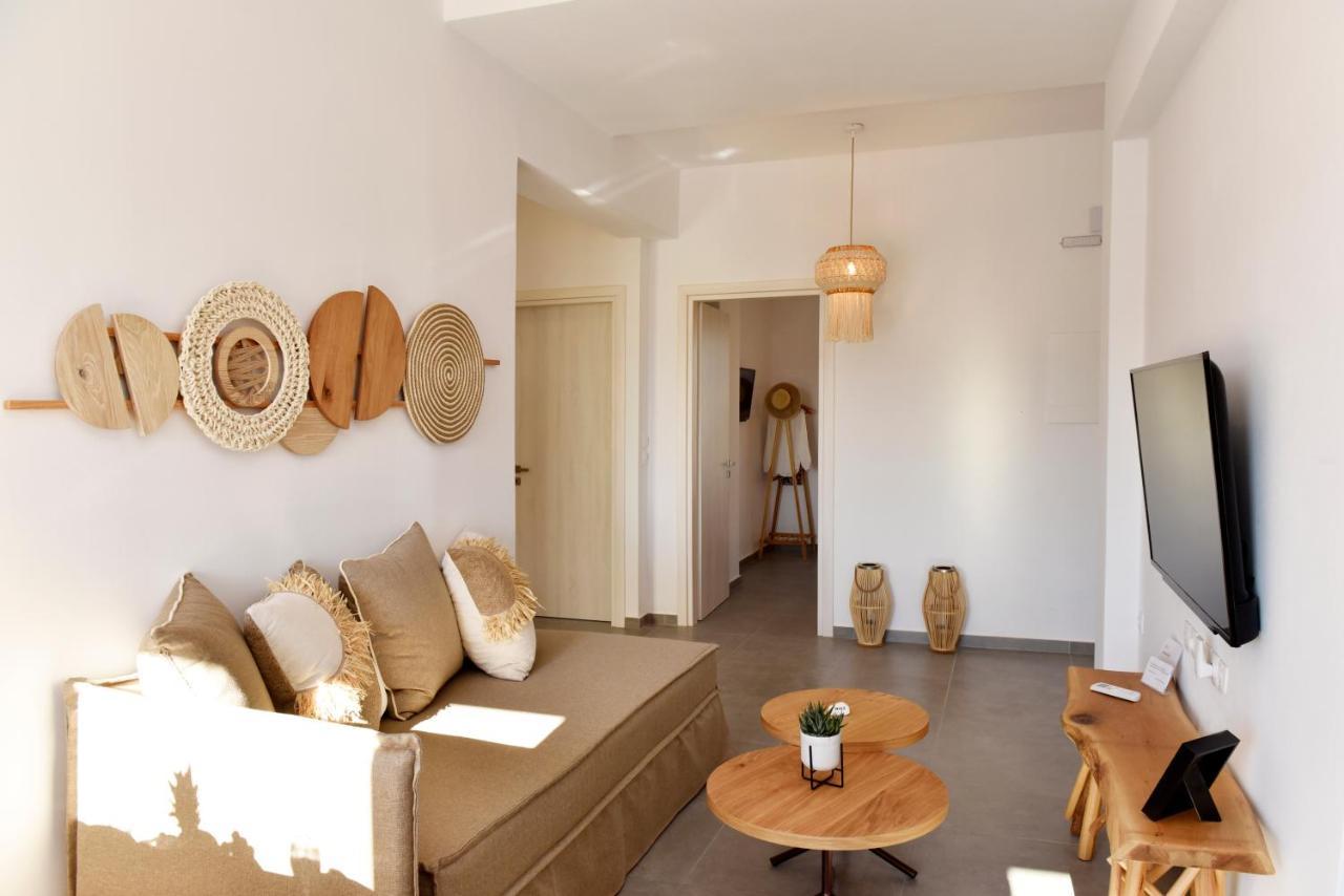 אדאמאס Kryni Deluxe Houses מראה חיצוני תמונה