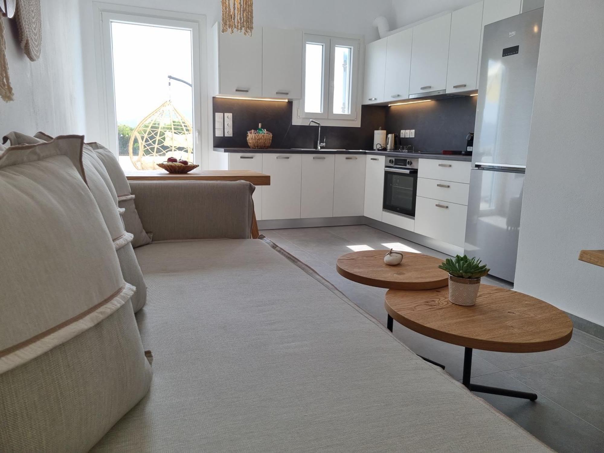 אדאמאס Kryni Deluxe Houses חדר תמונה
